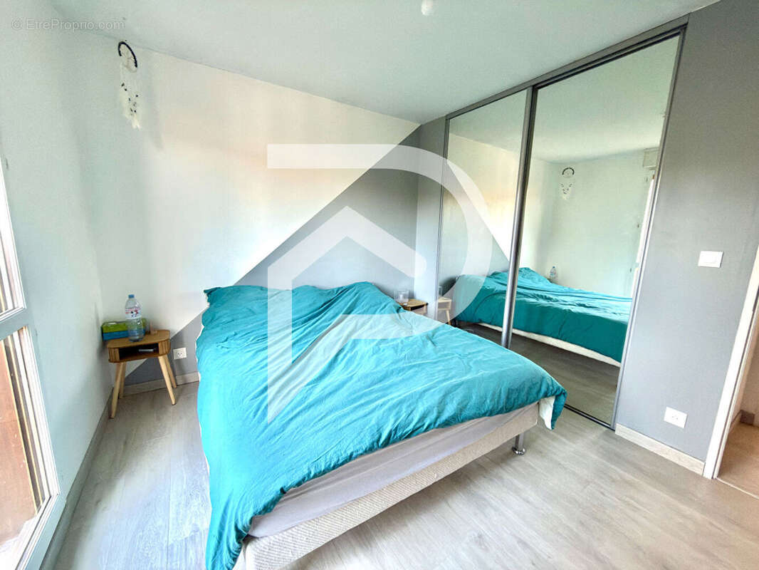 Maison à NEUILLY-SUR-SUIZE