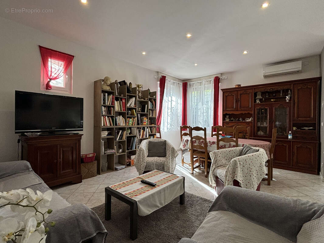 Maison de ville de plain-pied — Bien rare sur la commune - photo 7