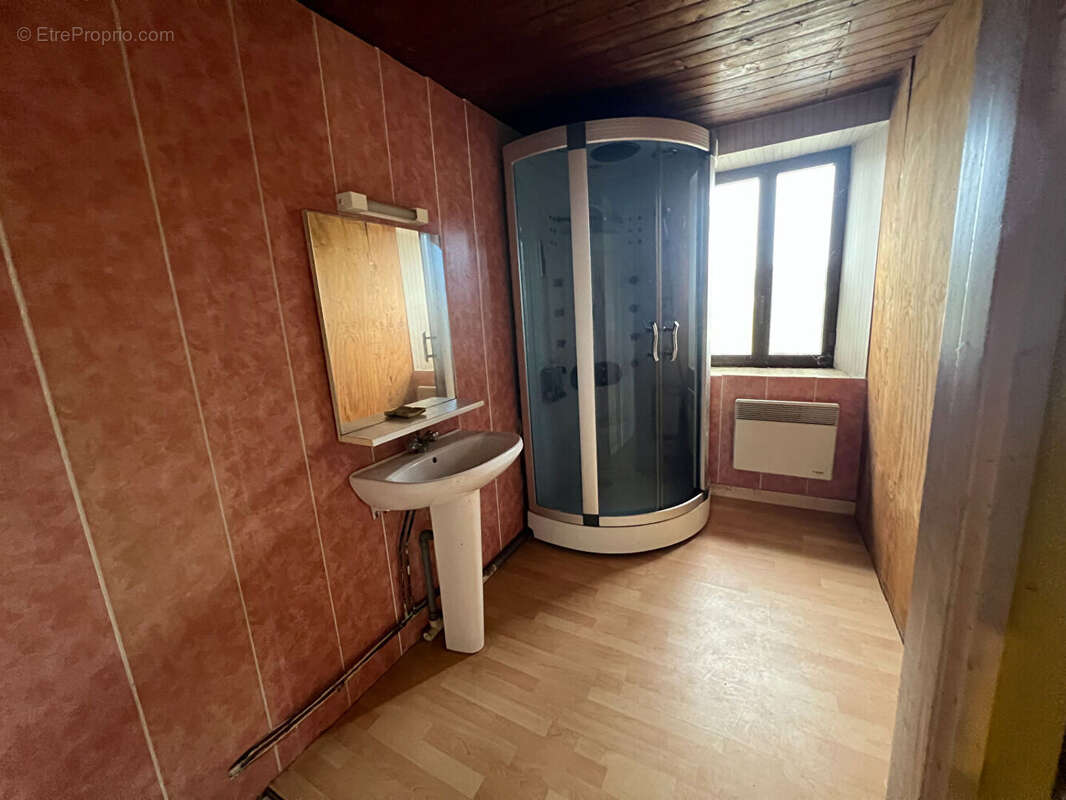 Maison à SAINT-PIERRE-DES-LANDES