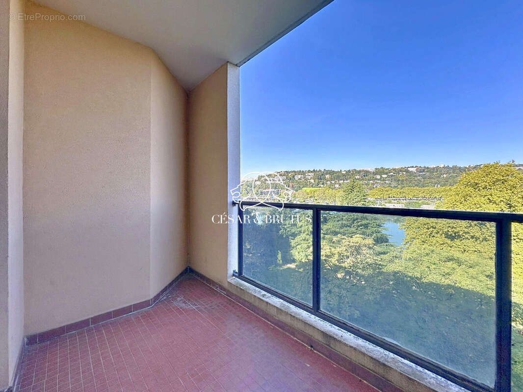 Loggia cuisine - Appartement à LYON-7E