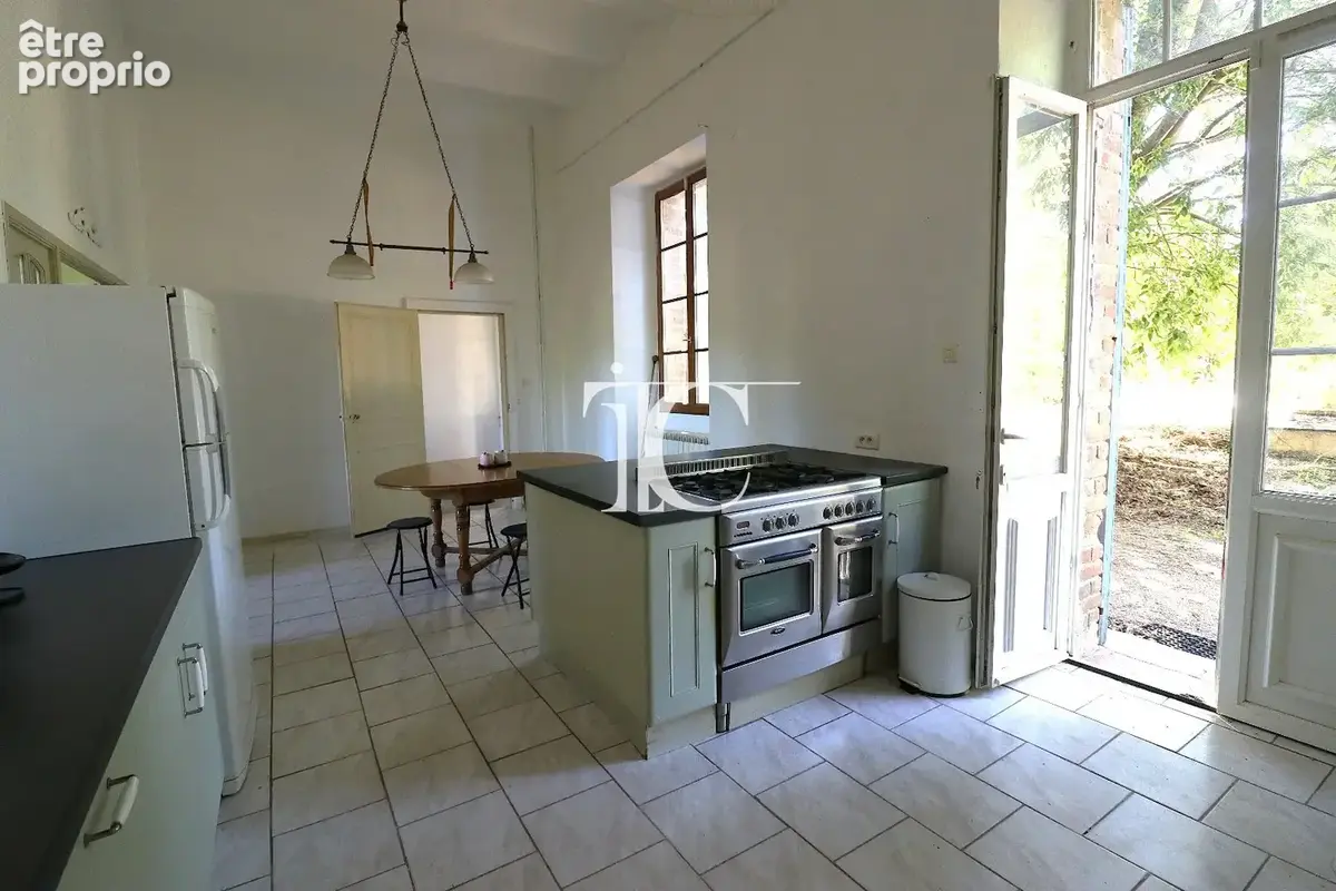 Maison ancienne de caractere avec piscine sur 3190m² de terrain - photo 14