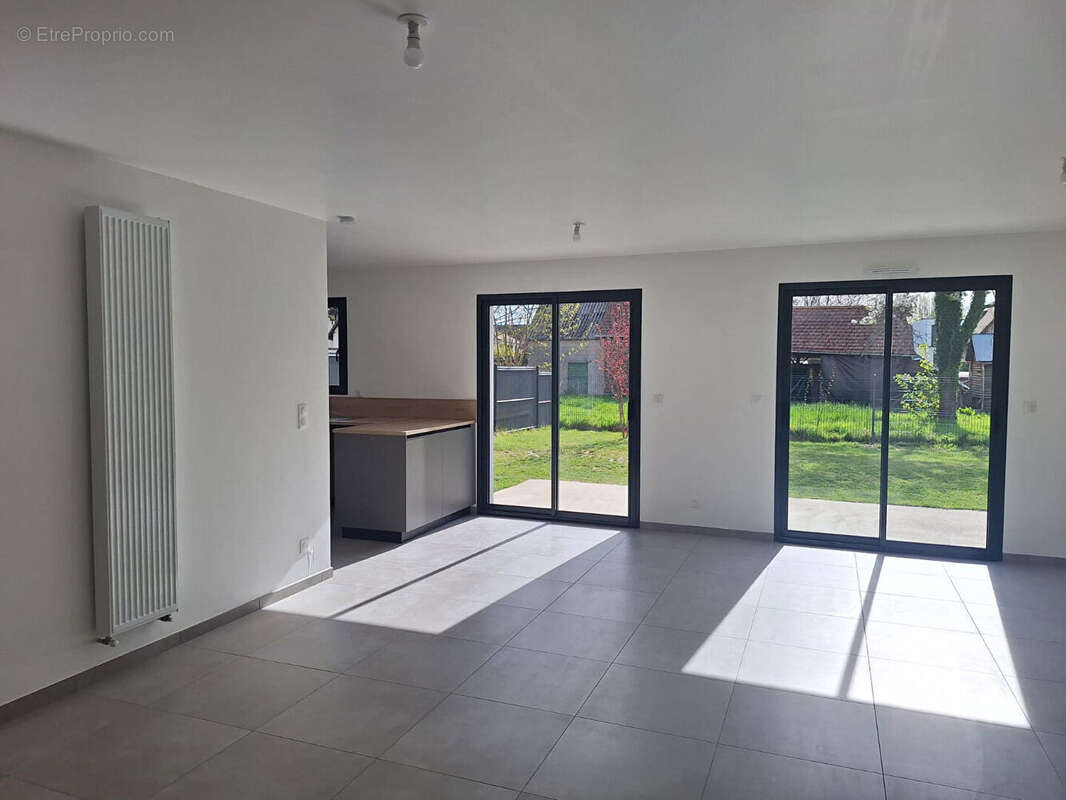 Maison à FRANQUEVILLE-SAINT-PIERRE