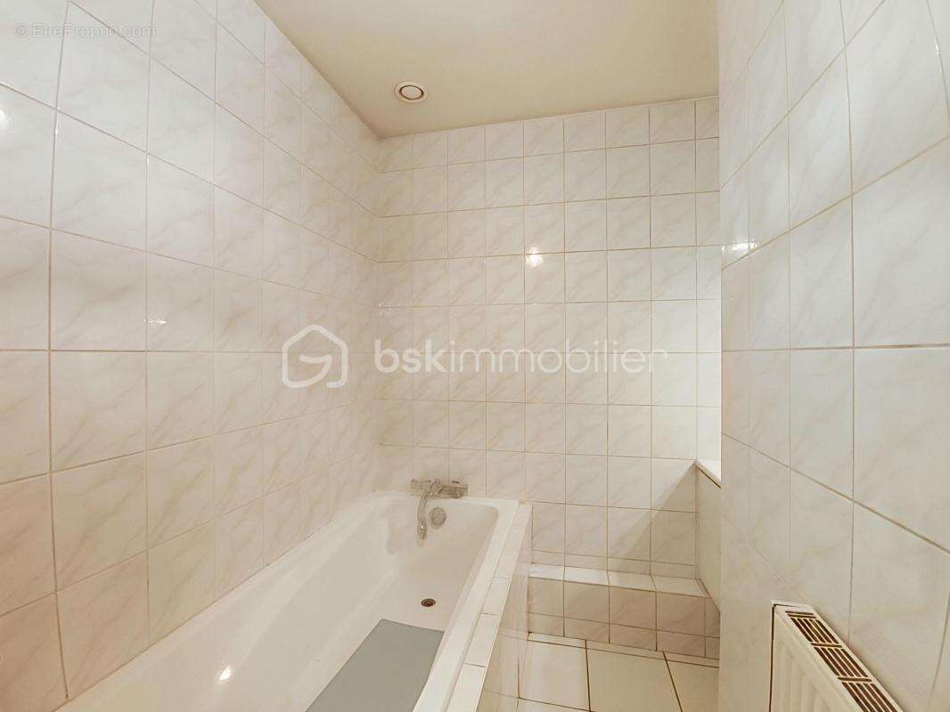 Bel appartement avec parking et un garage de 112 m² en sus - photo 8