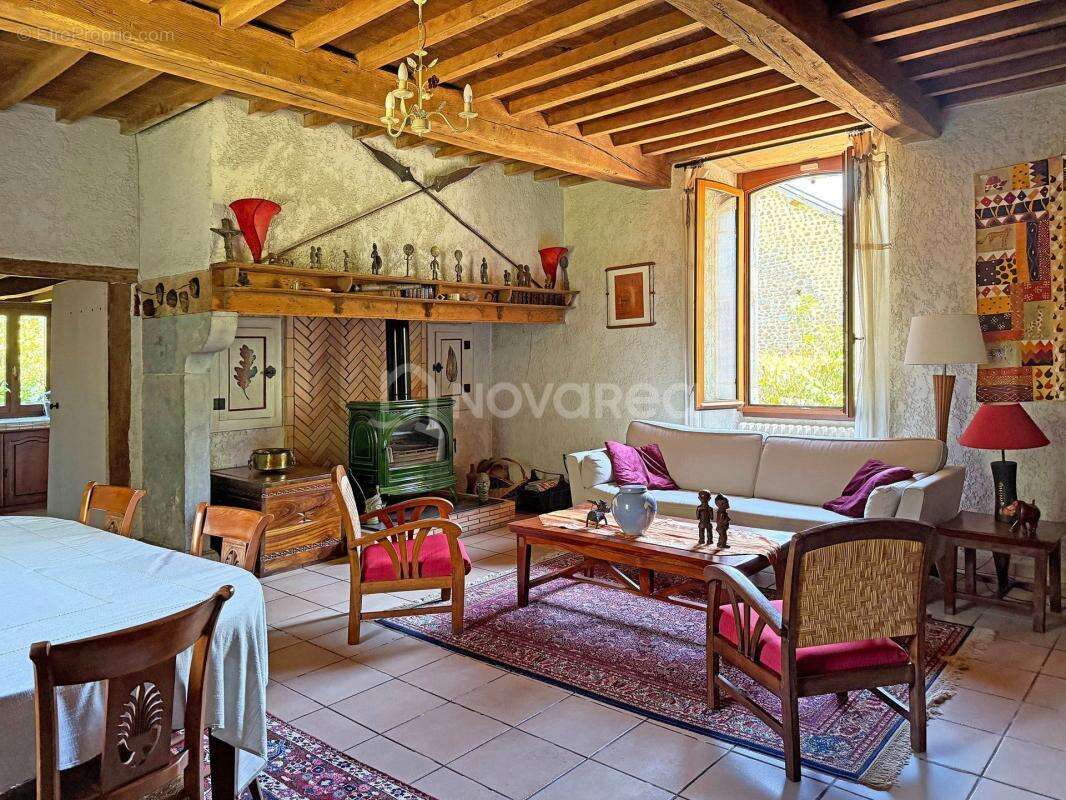 Maison à MORLAAS