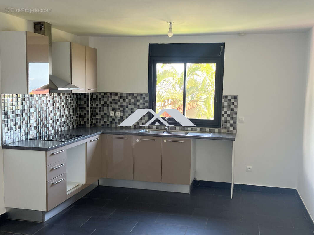 Maison à LA POSSESSION