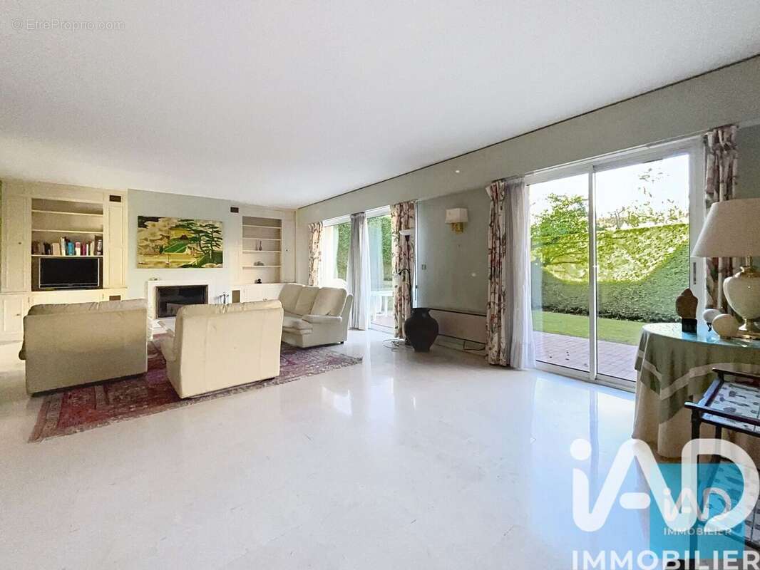 Photo 4 - Maison à LOUVECIENNES