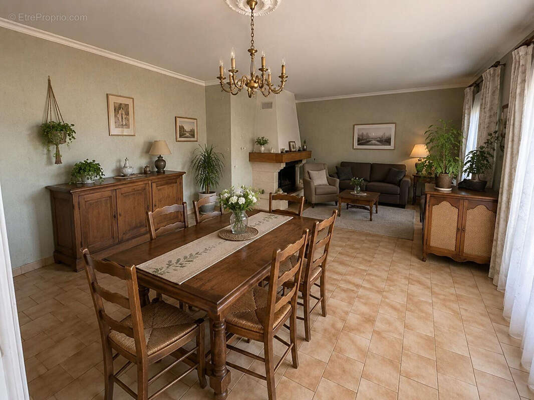 Maison sur sous sol avec possibilité activité libérale Vendôme 113m² 3 chambres - photo 6
