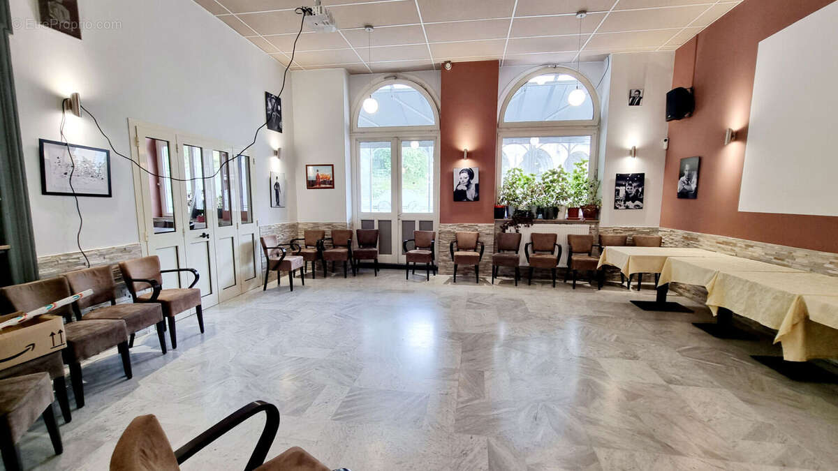 Commerce à BELLEGARDE-SUR-VALSERINE