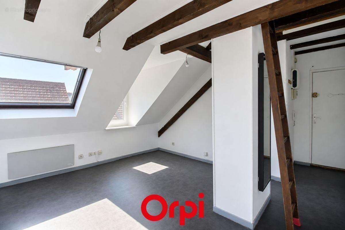 Studio à vendre avec mezzanine au cœur du Neudorf ! - photo 5