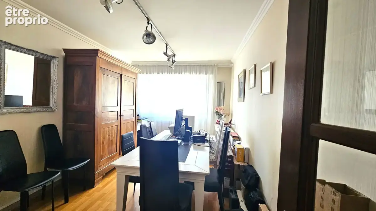 VENTE : appartement de 6 pièces + cuisine (143 m²) avec  terrasse, Garage à ALBERTVILLE - photo 7