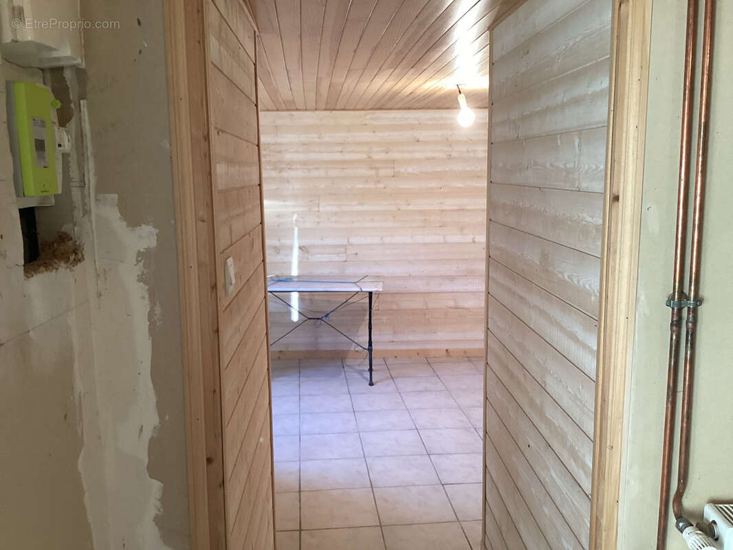 Ferme avec dépendances A RENOVER - sur terrain d'env 1200 m2 - photo 60
