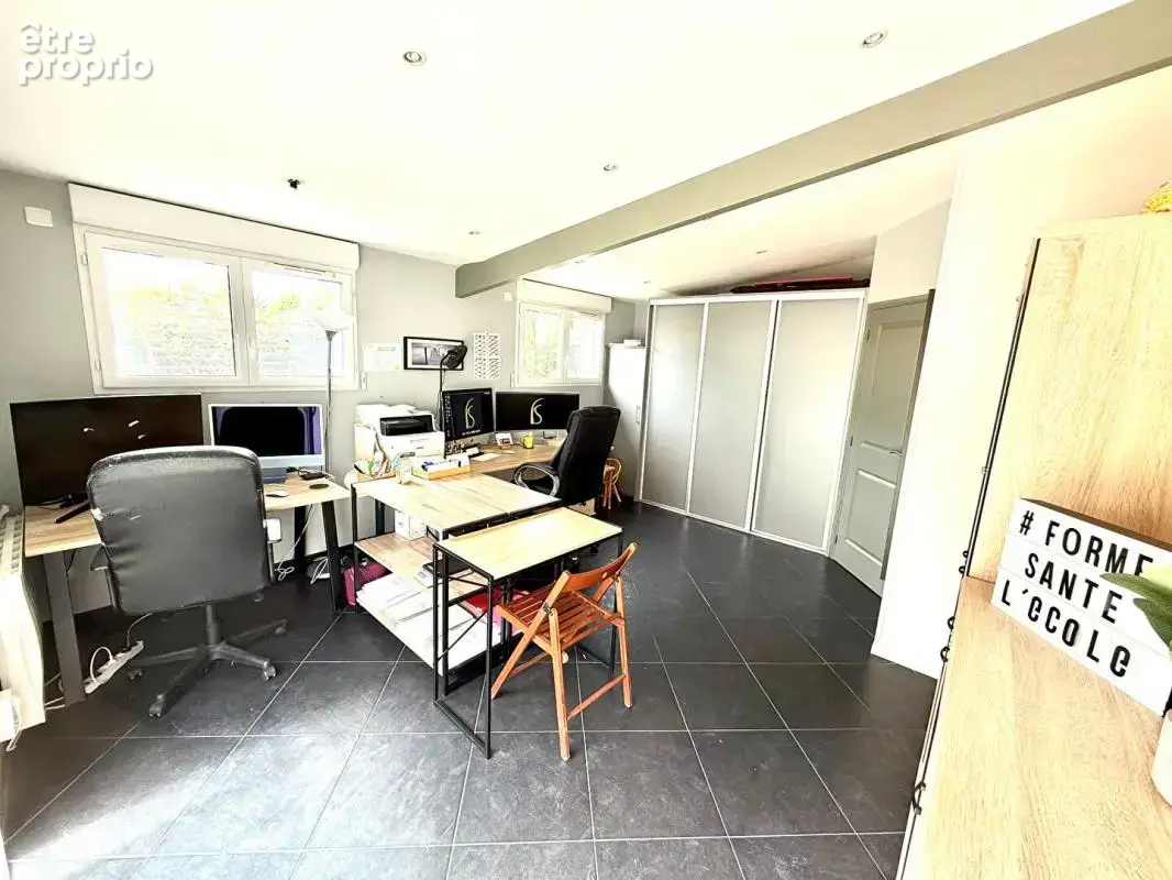 Bourges maison 8 pieces studio independant jardin - photo 15