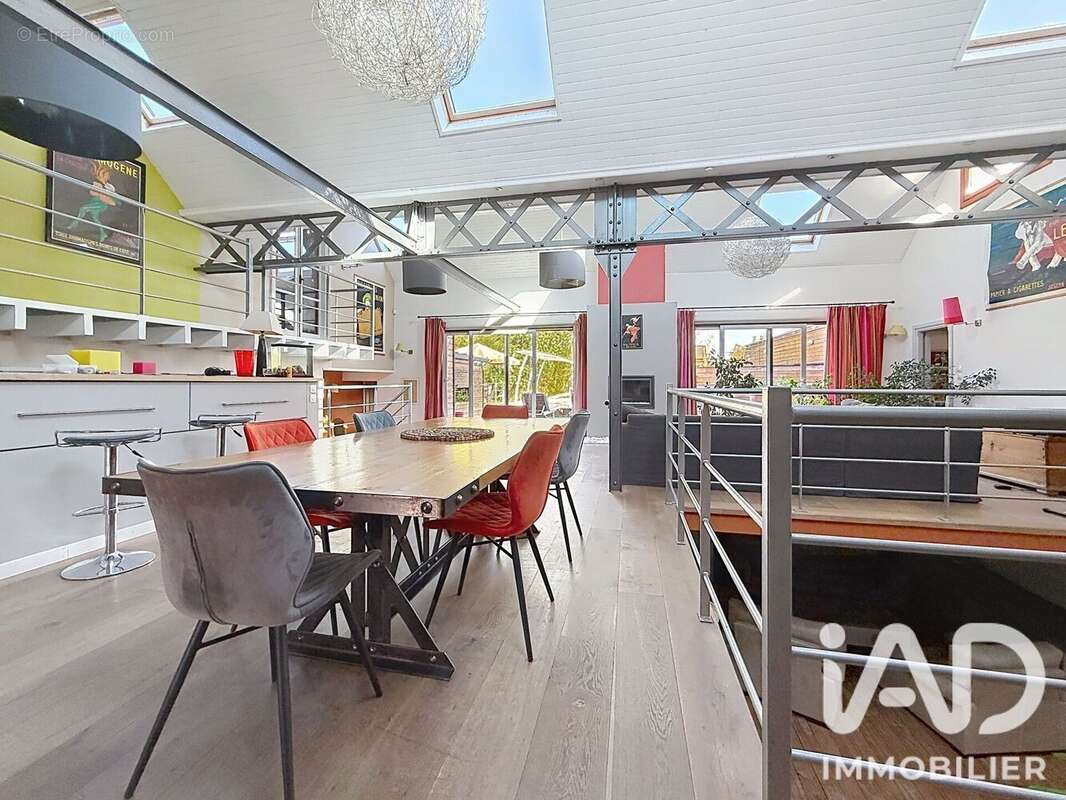 Maison 280 m² à Erquinghem-Le-Sec  - photo 5