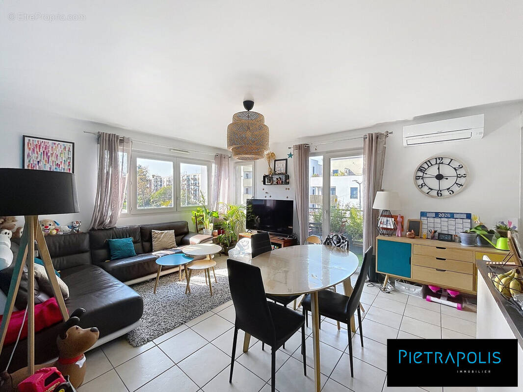 Appartement à SAINT-PRIEST