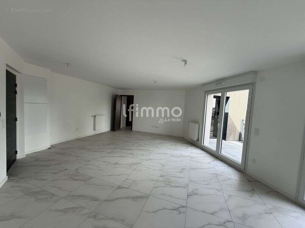 Appartement à TREMBLAY-EN-FRANCE