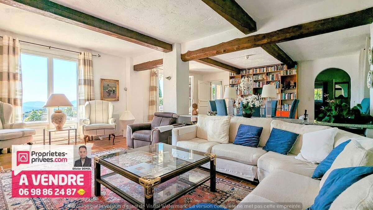 Maison à MONTAUROUX