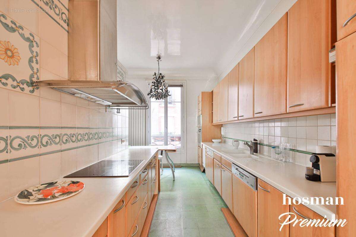 Appartement à PARIS-6E