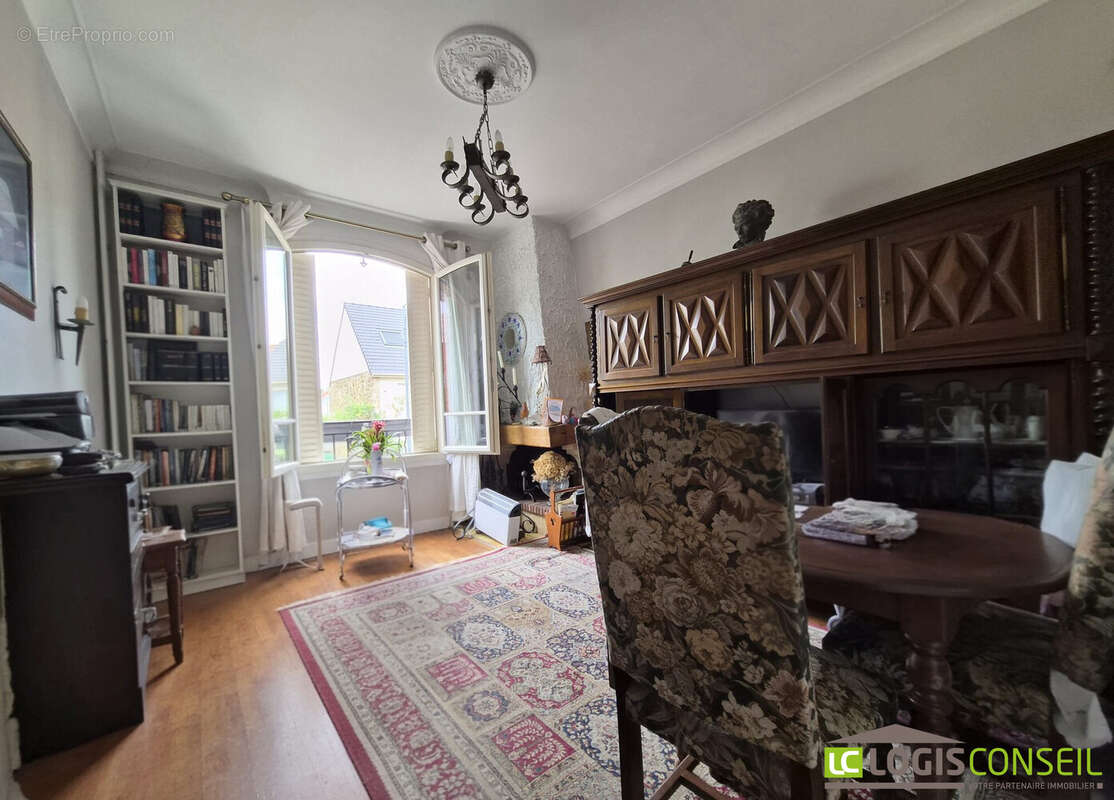 Appartement 40 m² à Sceaux  - photo 2