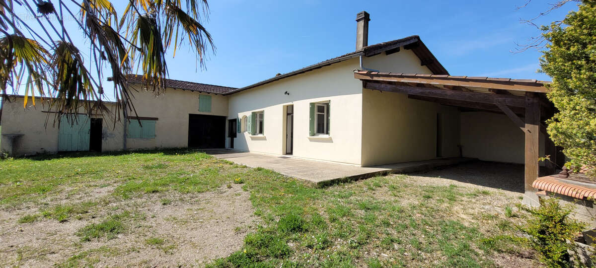 Maison à MIRAMONT-SENSACQ