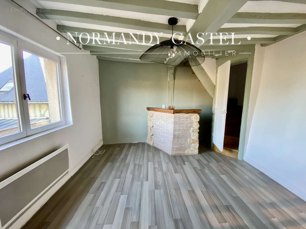 Maison à PONT-L'EVEQUE