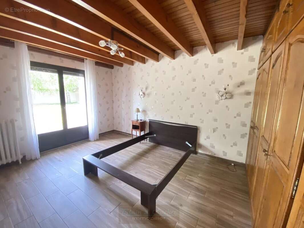 Maison à GONDREVILLE