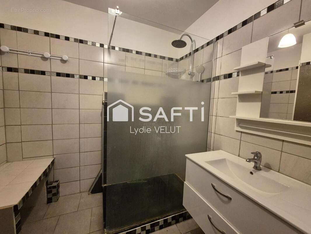 Photo 5 - Appartement à SALON-DE-PROVENCE