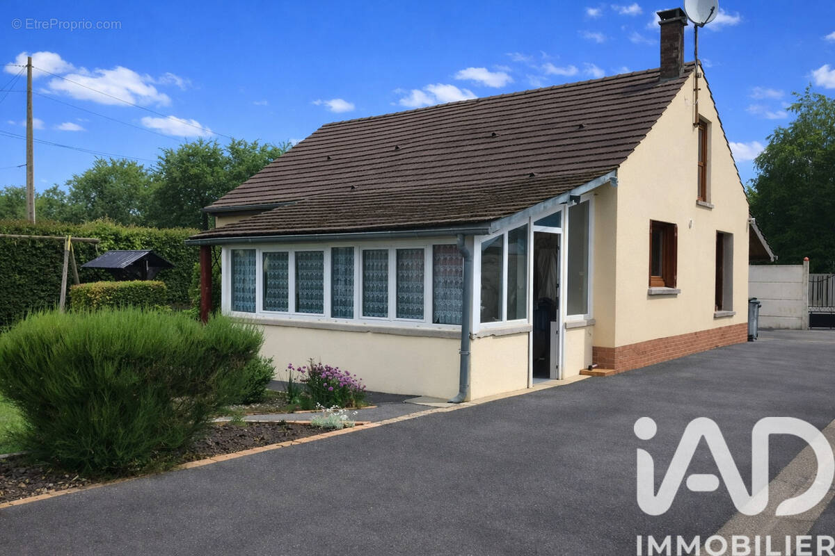 Photo 1 - Maison à SAINT-GERMER-DE-FLY