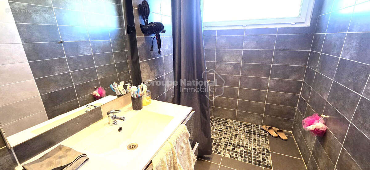 Appartement à MARIGNANE