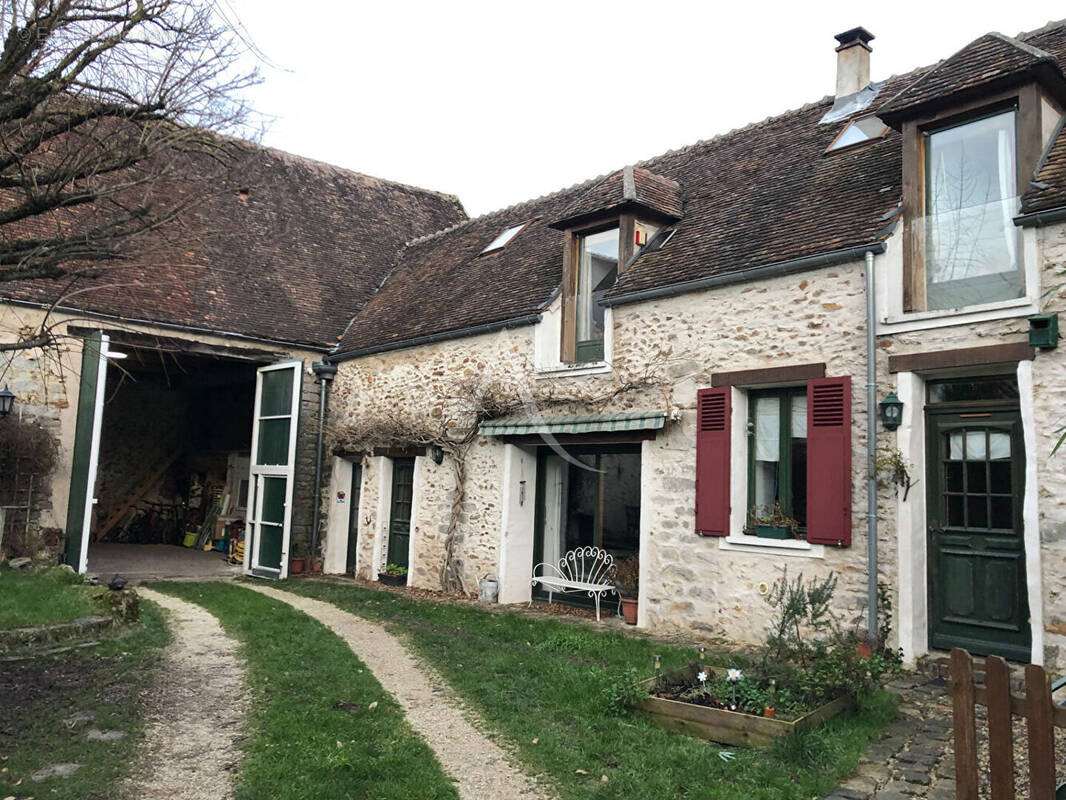 Maison à LA CHAPELLE-GAUTHIER