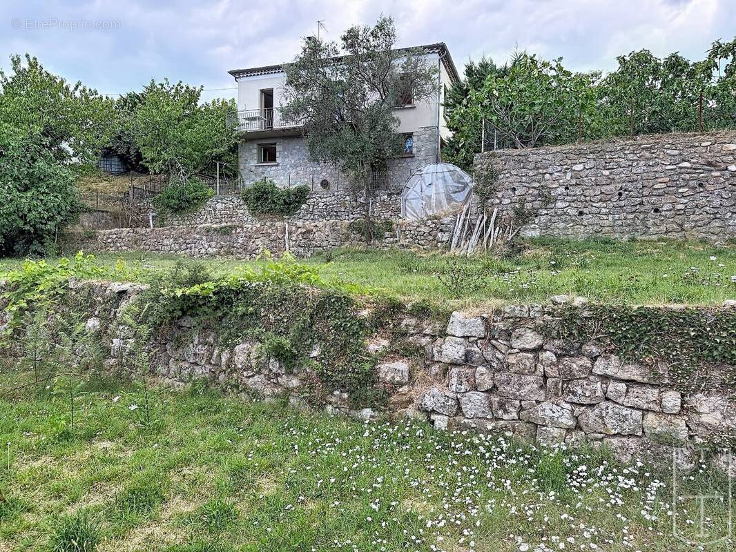 Maison à LARGENTIERE