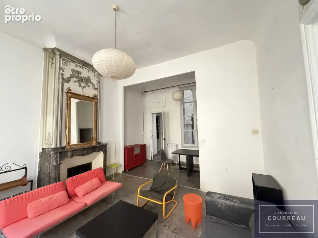 Montpellier   Centre historique, secteur Saint-Roch  Appartement de charme de 80 m2 avec balcon - photo 3