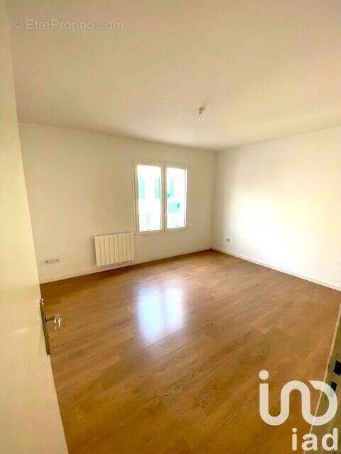 Photo 2 - Appartement à SAVIGNY-SUR-ORGE