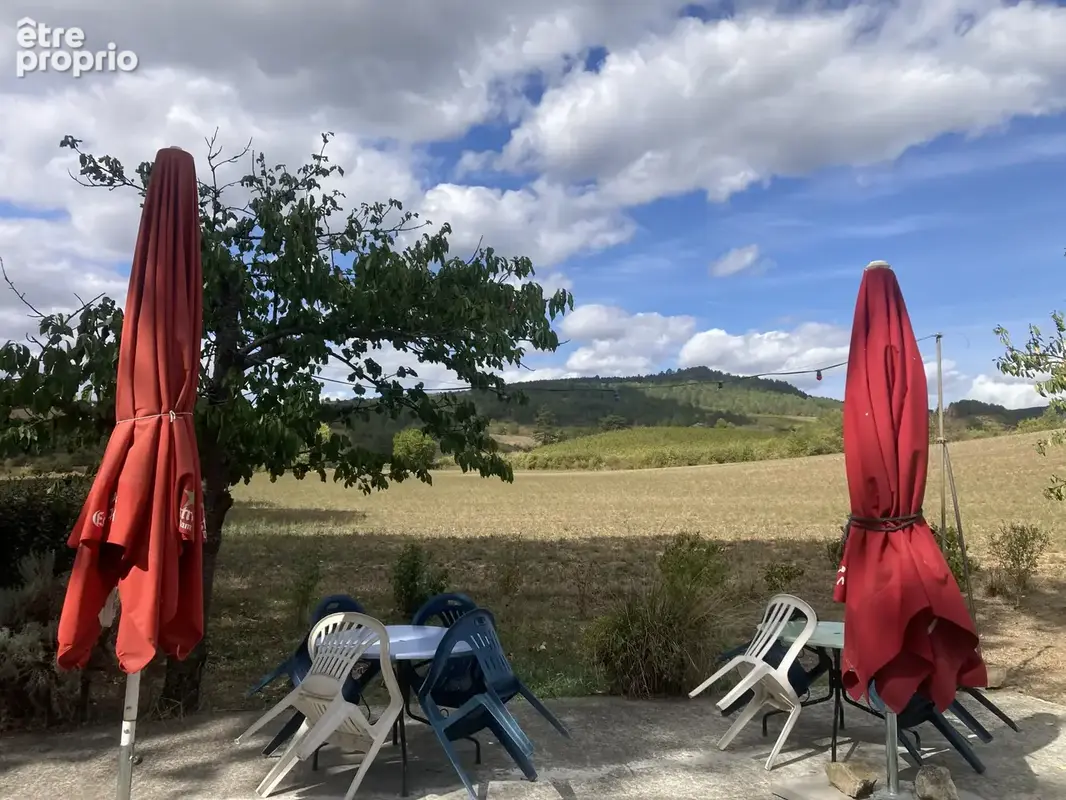 secteur Couiza, maison rénovée avec jardin, 4 chambres, 4 salles d'eau, sejour/salon 80m2, autres pièces et dé - photo 10