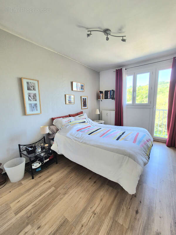 Appartement à HYERES