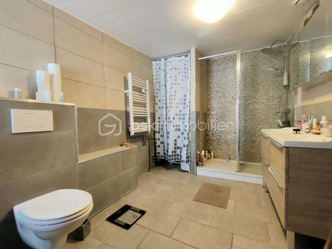 Maison à HOUPLIN-ANCOISNE