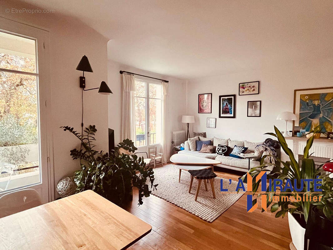 Appartement à MAISONS-LAFFITTE