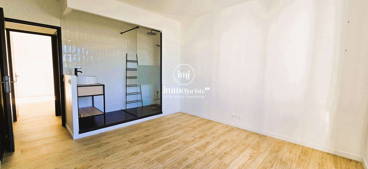 Appartement 109 m² à Limoges  - photo 6