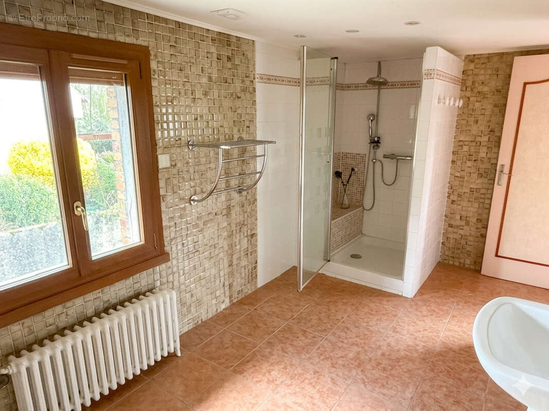 Maison à CROUY-EN-THELLE