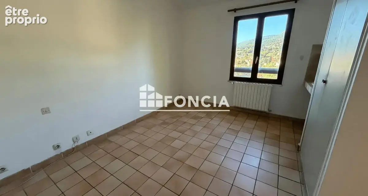 Toulon ouest les routes maison familiale avec beau jardin arboré - photo 17