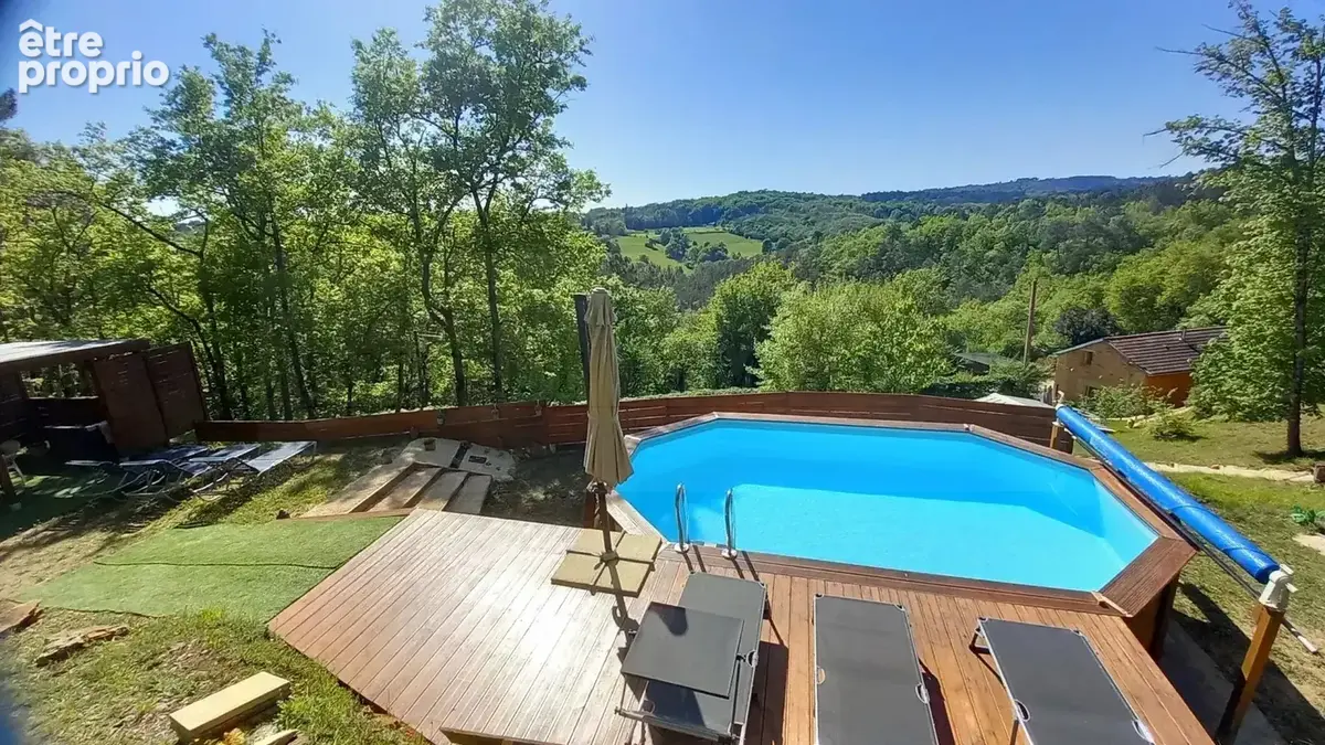 Superbe propriete en pierre comprenant deux maisons, piscine et dependances sur un  beau terrain - photo 2