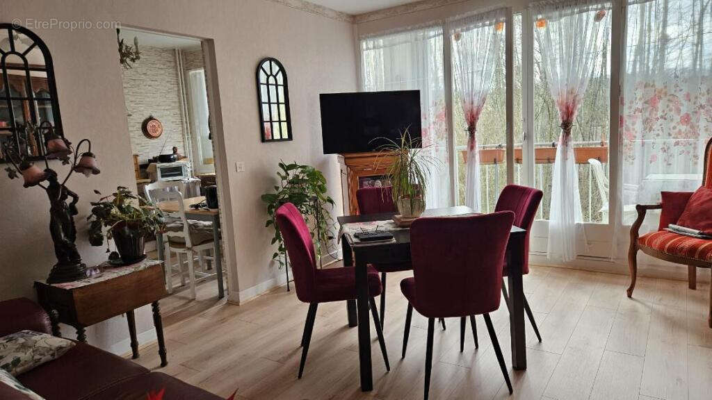 Appartement à BAR-SUR-SEINE