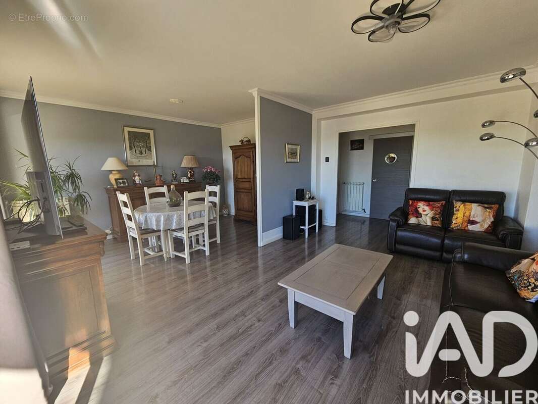 Photo 8 - Appartement à SIX-FOURS-LES-PLAGES