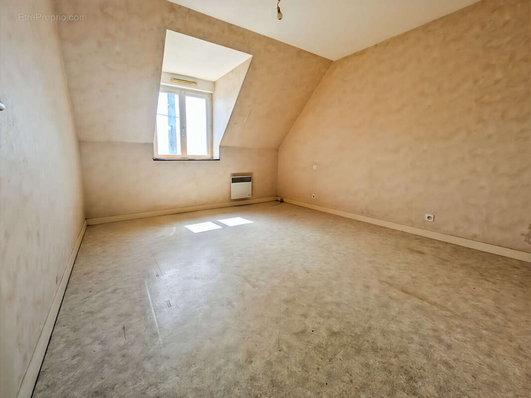A vendre Maison en pierre à Chauvigné  81 m2 en campagne - photo 10