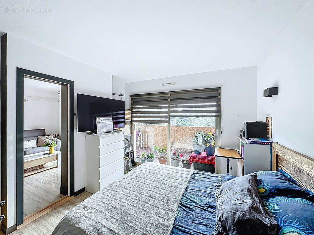 Appartement à VENCE