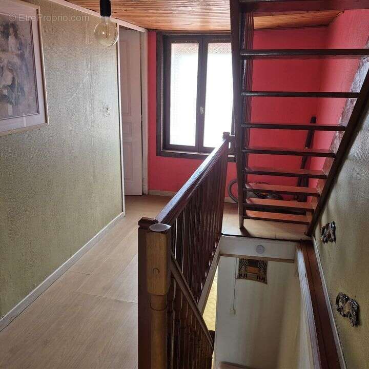 Maison à PETITE-FORET