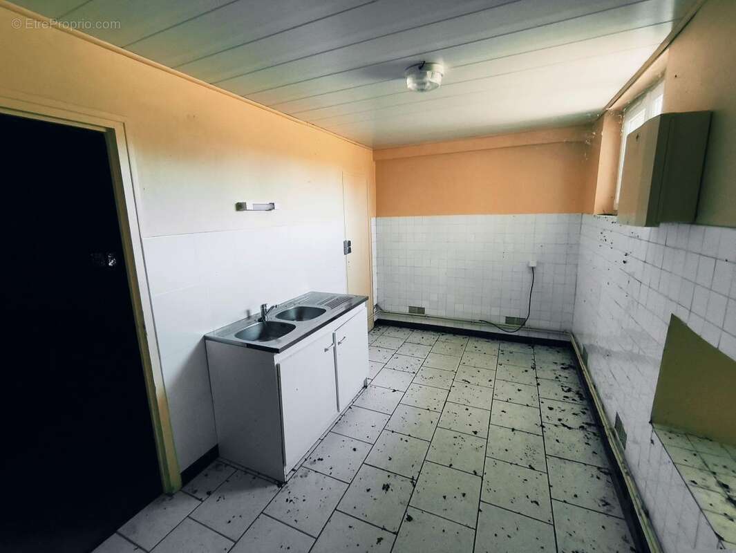 Maison à L'EPINAY-LE-COMTE