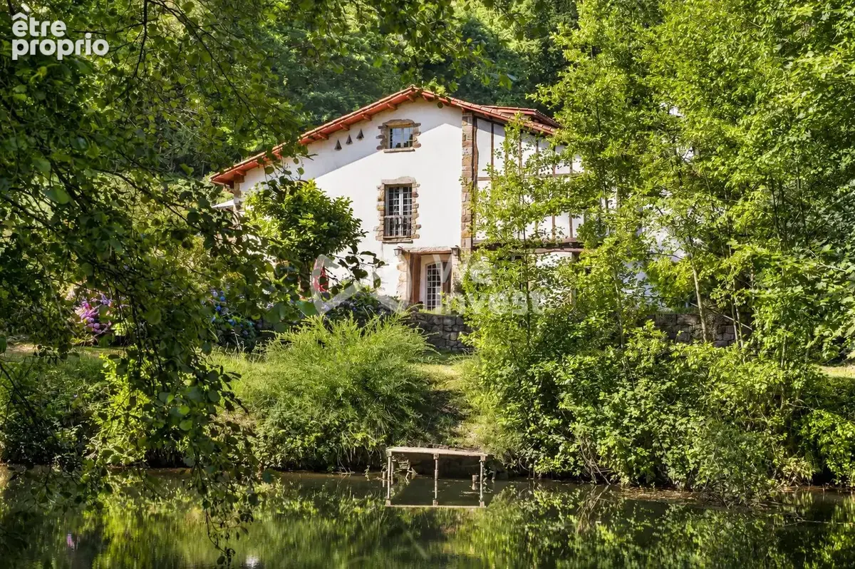 Maison 14 pièces 493 m² à vendre à Saint-Pee-Sur-Nivelle (64310) - photo 2