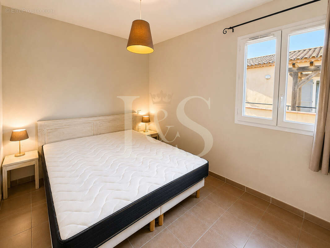 Appartement à MALAUCENE