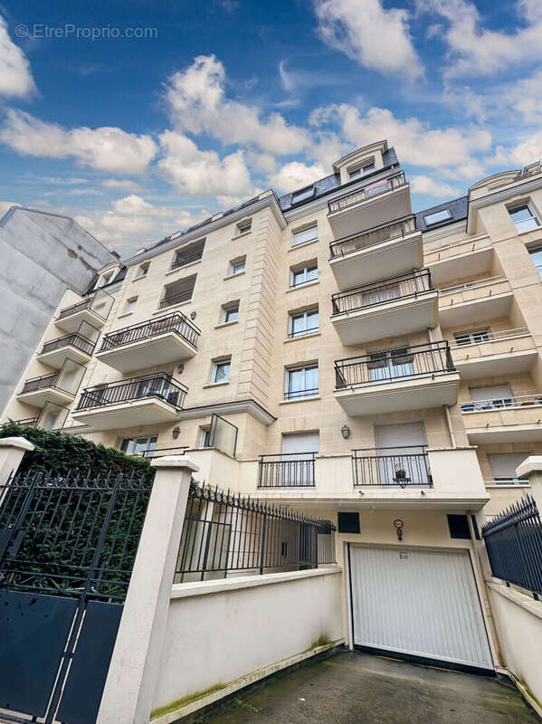 Appartement à ROSNY-SOUS-BOIS