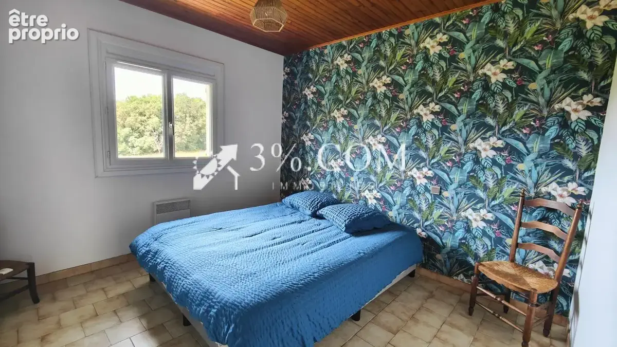 Maison 4 chambres 2700 m2 de terrain - photo 11